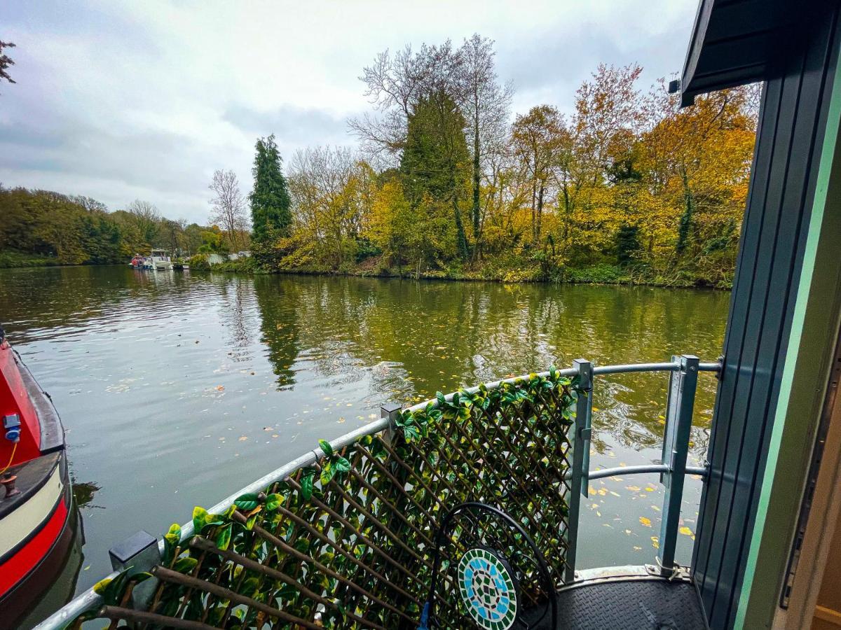 Lady Florence, Maidstone A Unique River Boat With Castle Views Lägenhet Exteriör bild